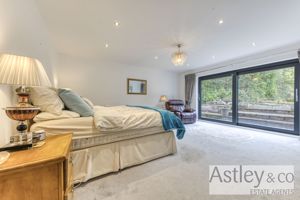 bedroom1- click for photo gallery